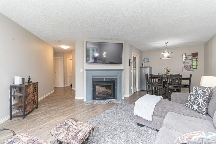3931 Shelbourne St #204 — photo 1