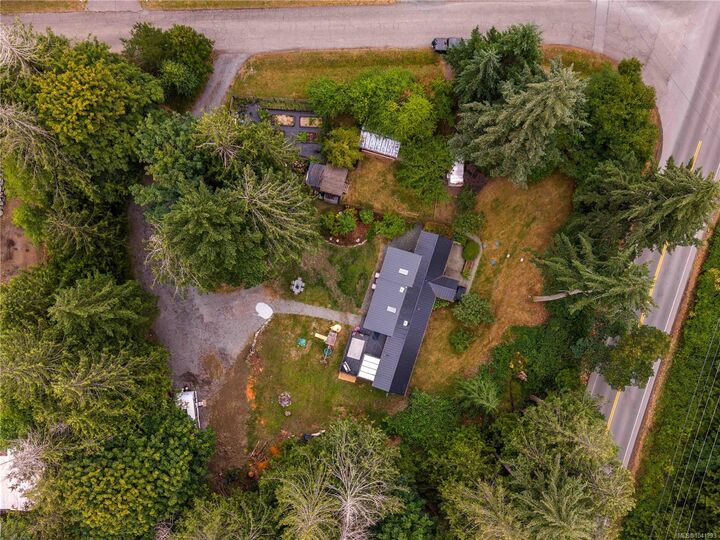 Property Photo:  3530 Keeling Pl  BC V0R 1L4 