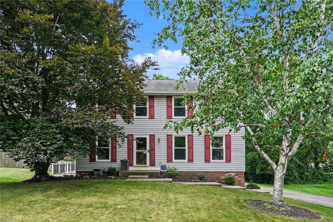 Property Photo: 149 Briarwood Ln PA 16066