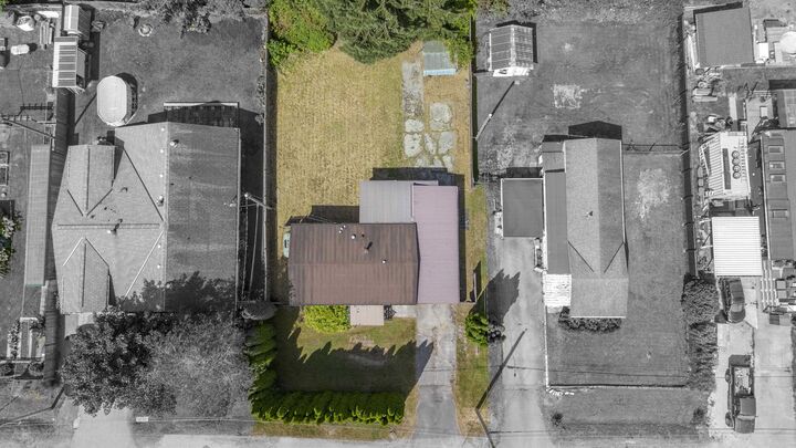 36 Bracken Parkway — photo 1