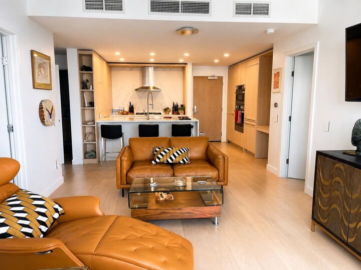Property Photo:  1441 Johnston Road 1008  BC V4B 3Z4 