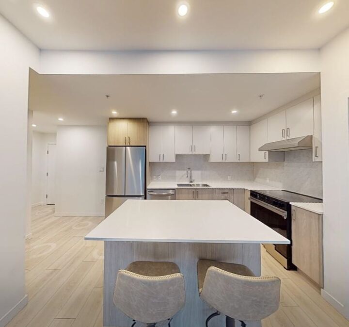 Property Photo: 13838 108 Avenue 110 BC V3T 0T8
