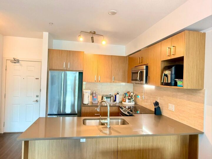 12040 222 Street 308 — photo 1