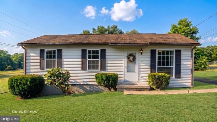 Property Photo: 200 Peach Tree Drive WV 25438