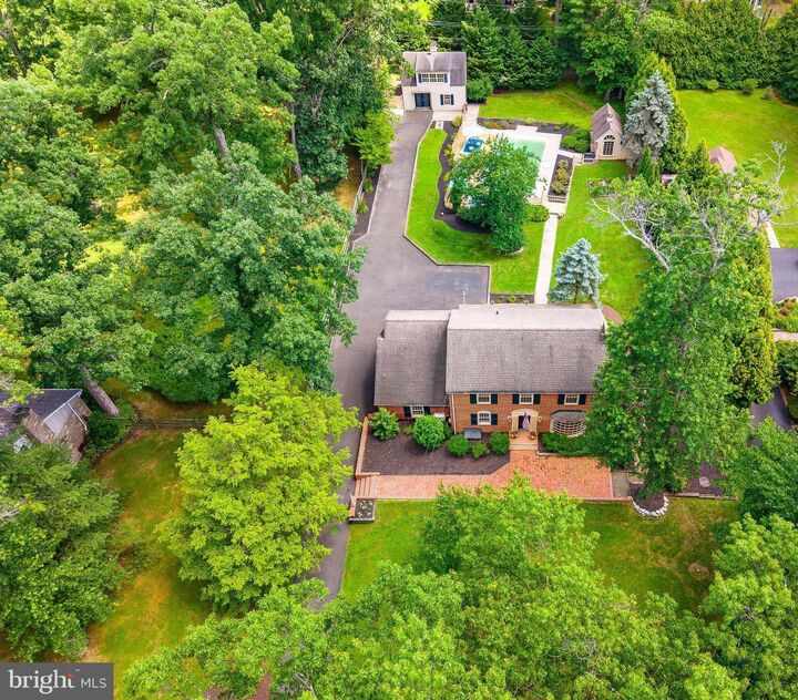 Property Photo: 719 Cedar Hill Road PA 19002