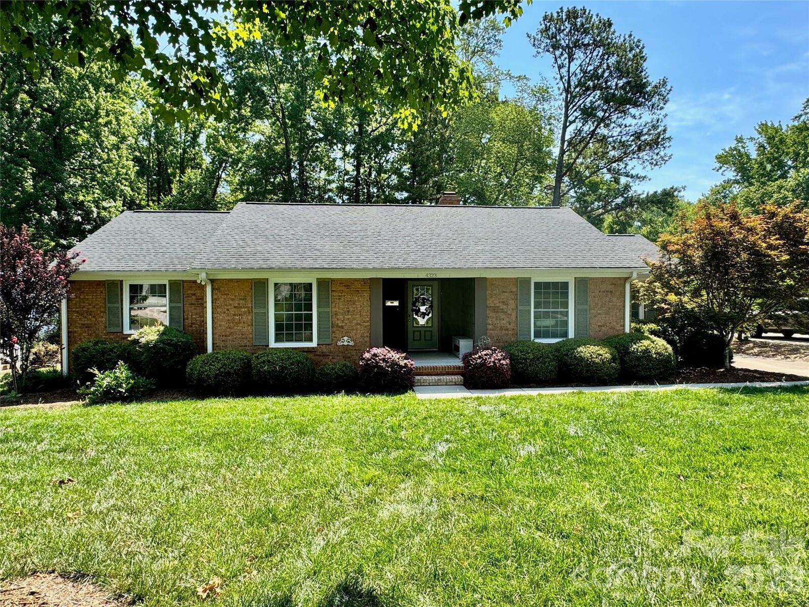 Property Photo:  4323 Emory Lane  NC 28211 