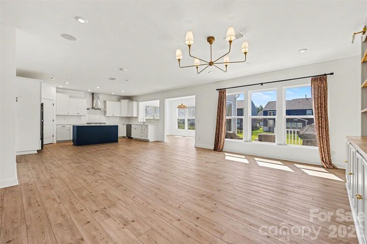 Property Photo: 14125 Glaswick Drive NC 28278