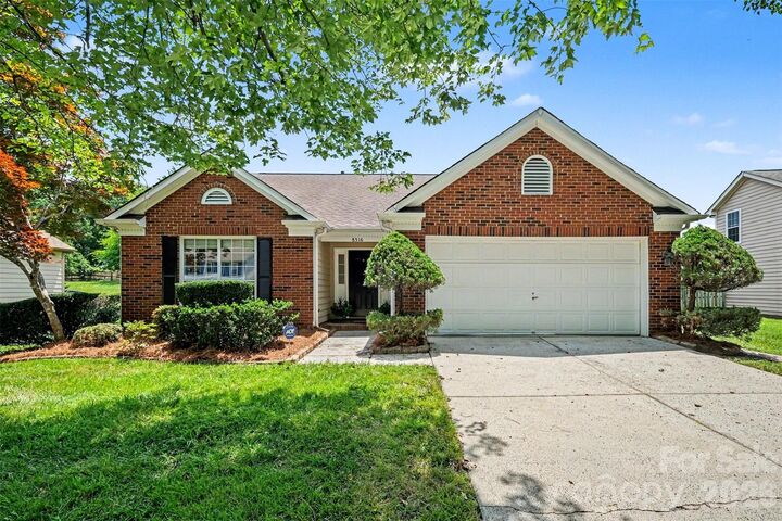 Property Photo: 8316 Rhian Brook Lane NC 28216