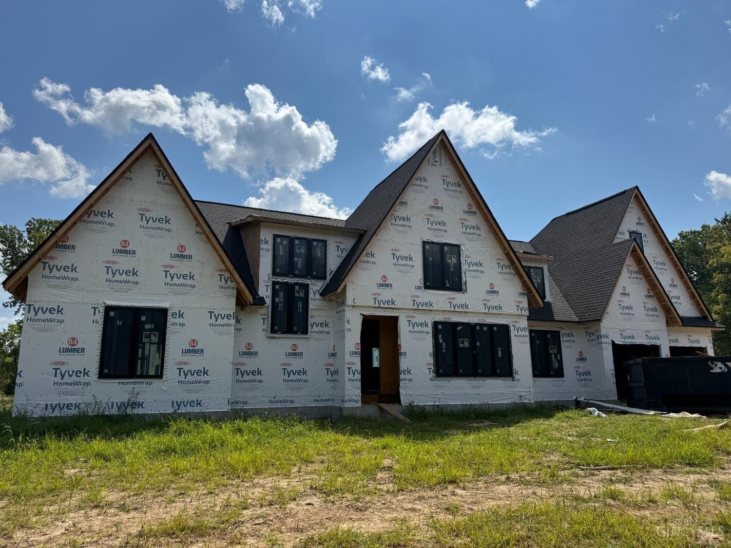 Property Photo: 6695 Loveland Miamiville Road OH 45140