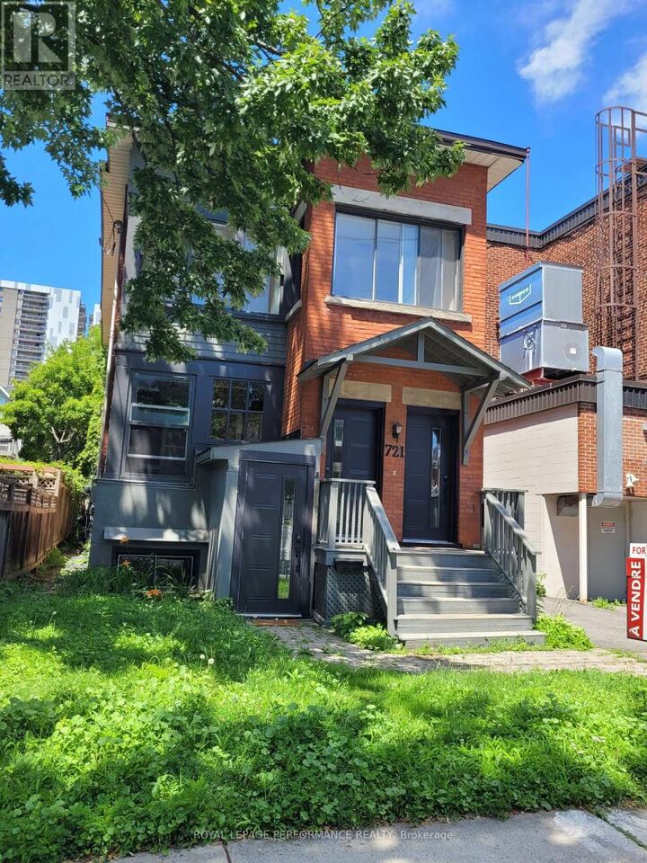 Property Photo: 721 B Cooper Street ON K1R 5J5
