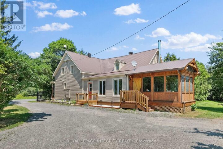Property Photo: 1550 County Rd 2 Road ON K0B 1C0