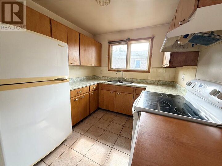 Property Photo: 2359 Emily ON P3A 2K9