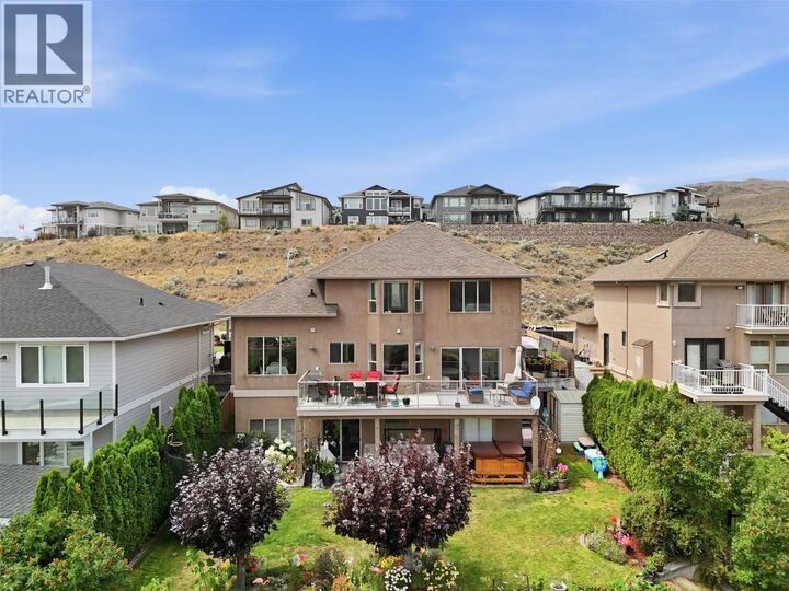 Property Photo: 907 Quail Drive BC V2B 8N9