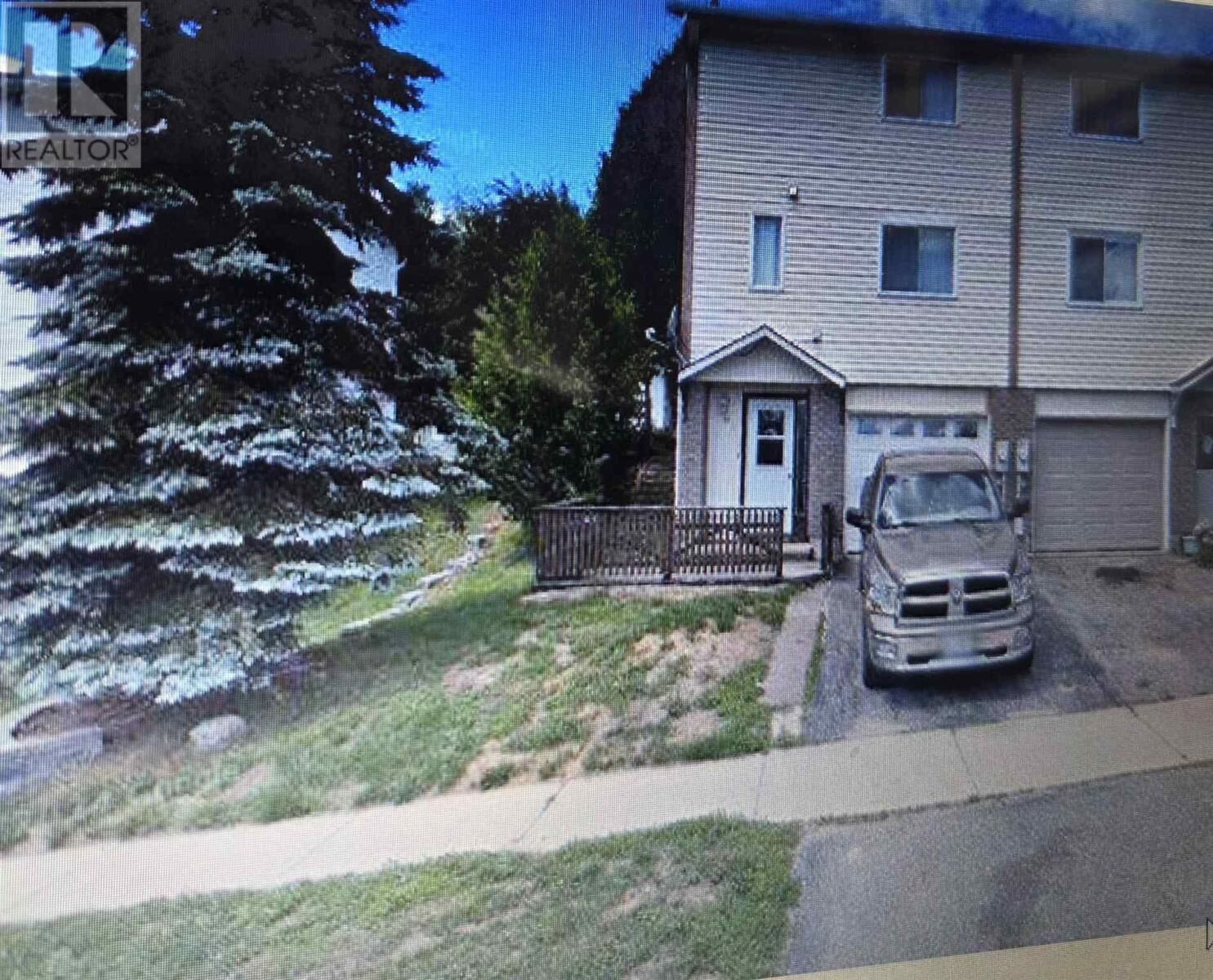 Property Photo: 13 Gauthier Pl ON P5A 3L5