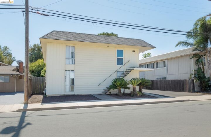 Property Photo: 22 S Lake Dr CA 94509