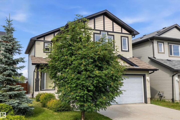 Property Photo: 4020 166 Avenue NW AB T5Y 0N9