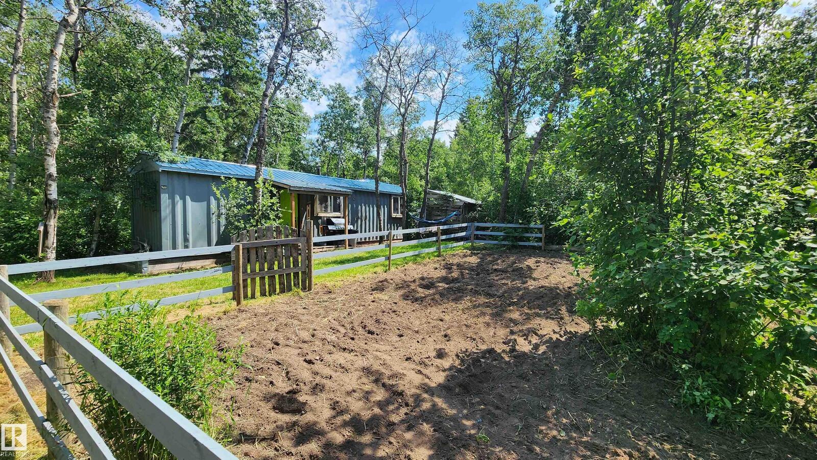 Property Photo:  Twp Rd 560 Rge Rd 52  AB T0A 1A0 