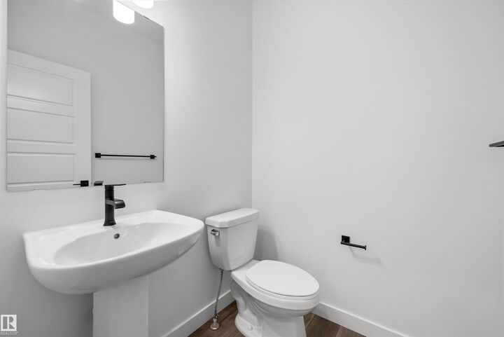 Property Photo: 1850 187 Street NW AB T6M 3N5