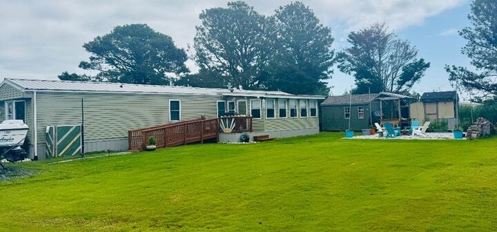 Property Photo:  2410 Ridge Rd  VA 23336 