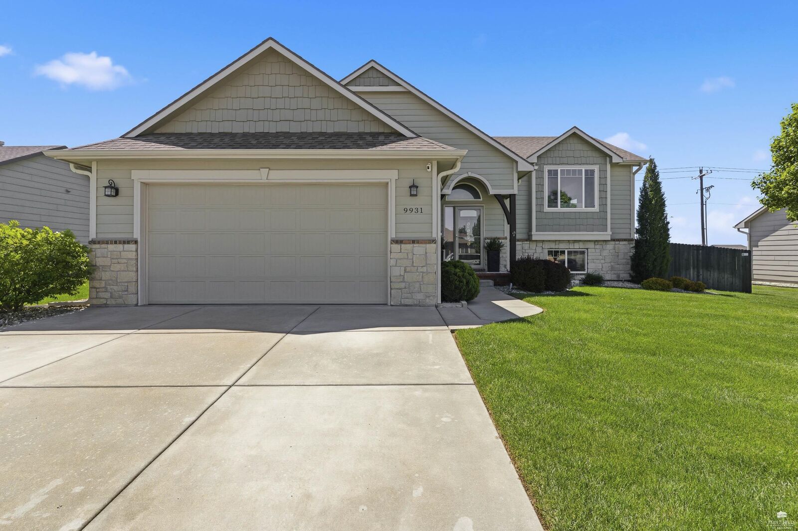 Property Photo: 9931 Lavender Lane KS 66502