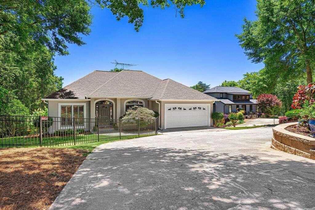 Property Photo:  166 Knox Circle  GA 30553 