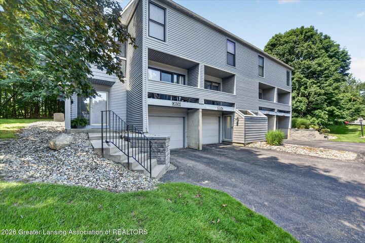 Property Photo:  3659 E Meadows Court  MI 48864 