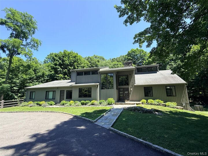 Property Photo:  230 E Middle Patent Road  NY 10506 