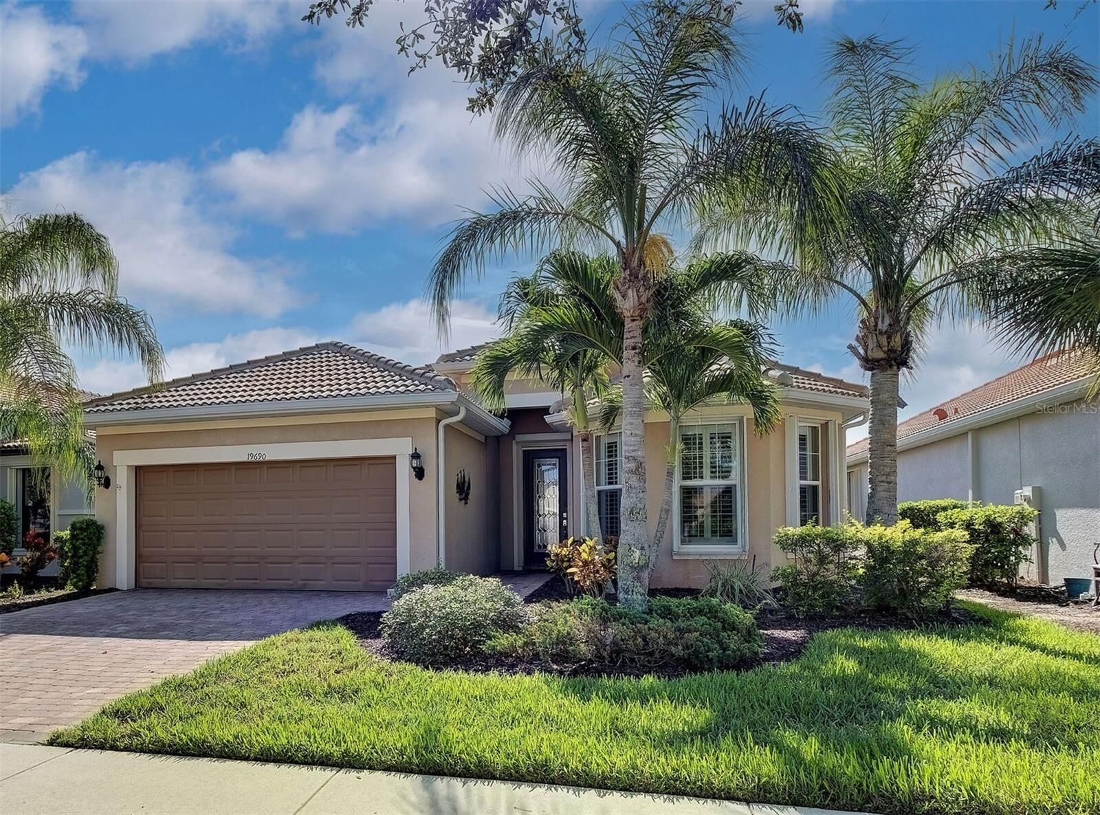 Property Photo:  19690 Quisto Street  FL 34293 