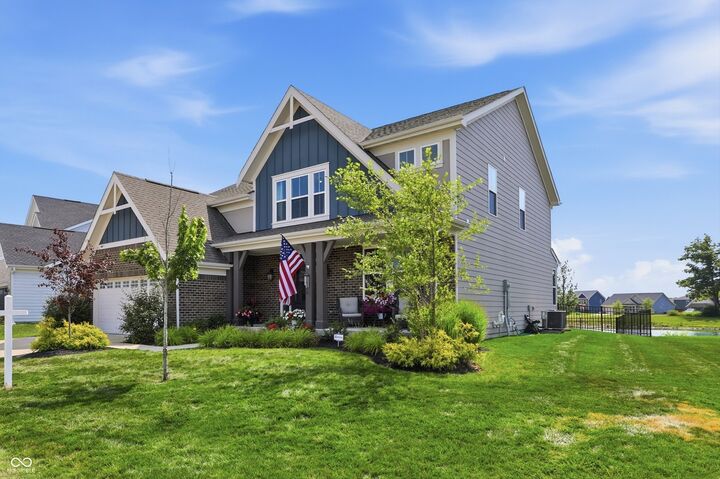 Property Photo: 976 Pond View Drive IN 46140