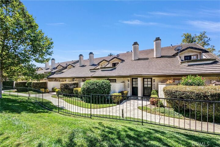 Property Photo:  960 W Arrow E  CA 91786 