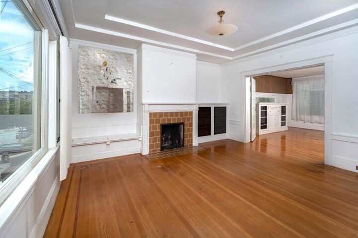 Property Photo: Collins Street CA 94118