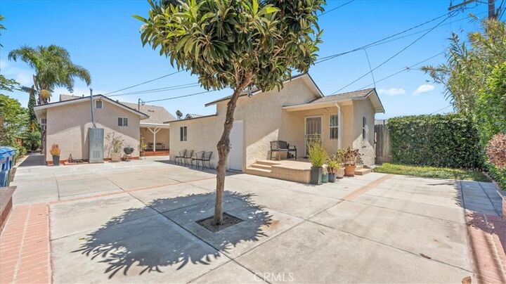 Property Photo: 1146 W 74th Street CA 90044