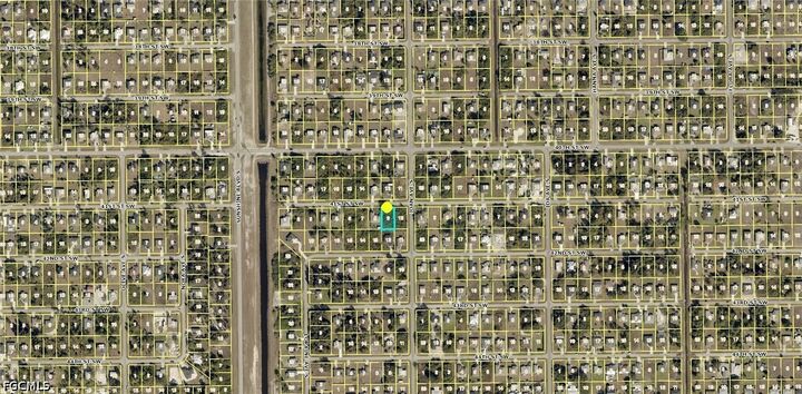 Property Photo: 3003 41st Street SW FL 33976
