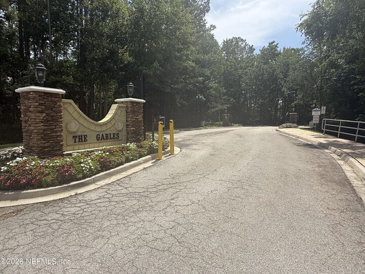 Property Photo:  521 Scrub Jay Drive  FL 32092 