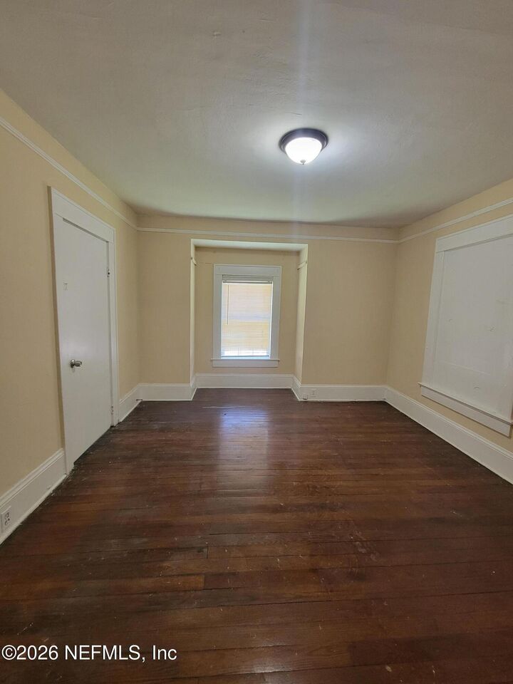 Property Photo: 3842 Boulevard FL 32206