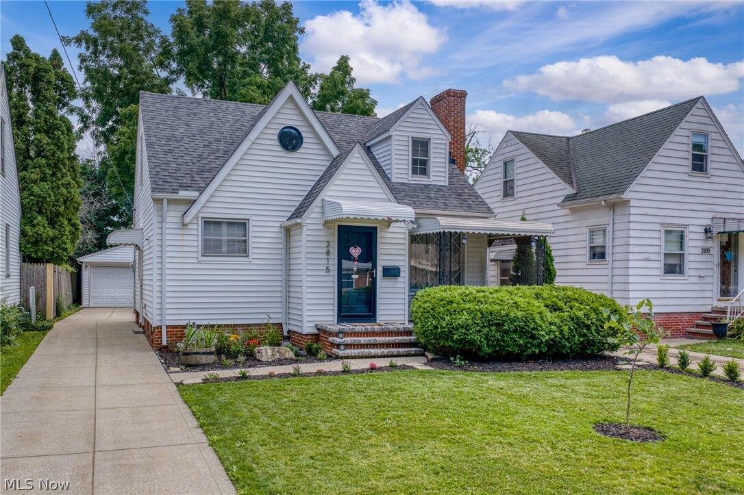 Property Photo:  2815 Hearthstone Road  OH 44134 
