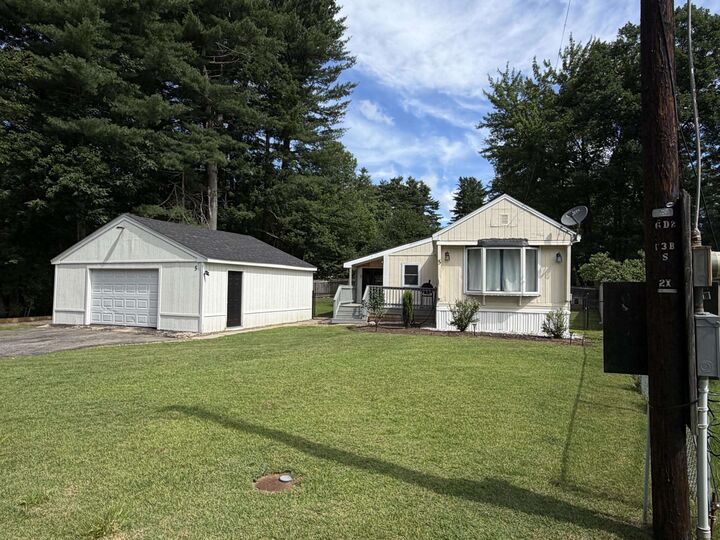 Property Photo: 5 Margaret Avenue NH 03077