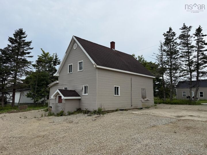 Property Photo:  979 Lakeside Road  NS B5A 5K1 