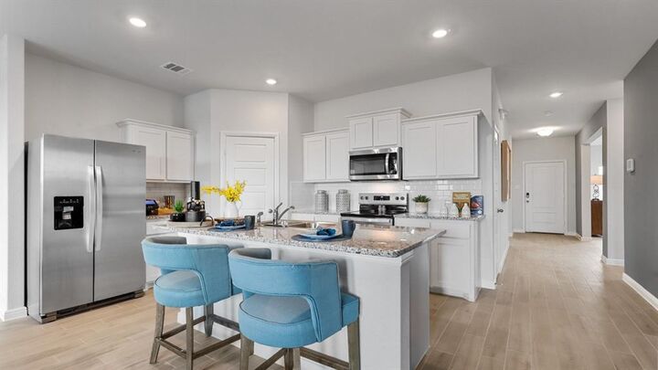 Property Photo: 4320 Mill Stream Lane TX 76036