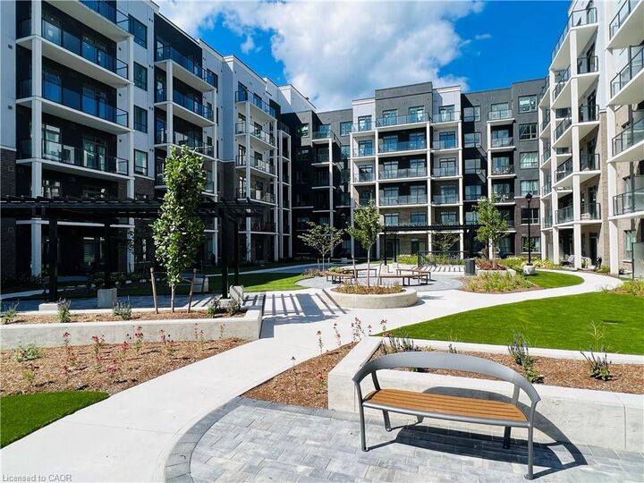 Property Photo: 5055 Greenlane Road 403 ON L0R 1B3