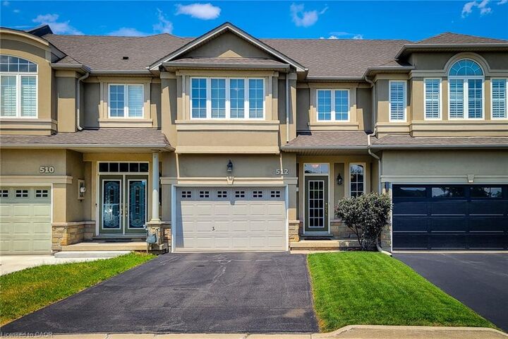 512 Stonehenge Drive — photo 1