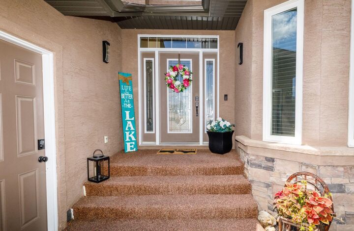 Property Photo: 54 Fieldstone Way AB T4S 2L3