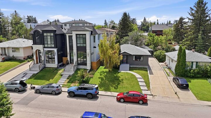 2119 22 Avenue SW — photo 1