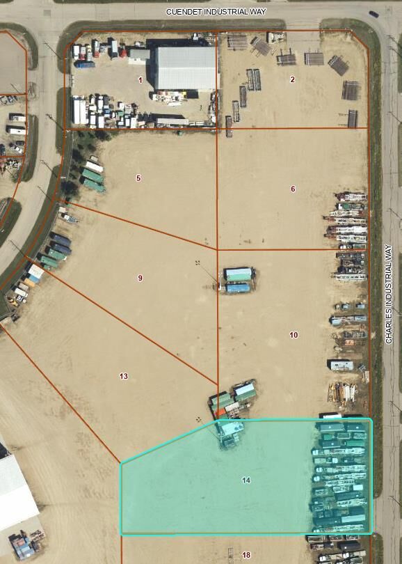 Property Photo: 14 Charles Industrial Way AB T4S 0A6
