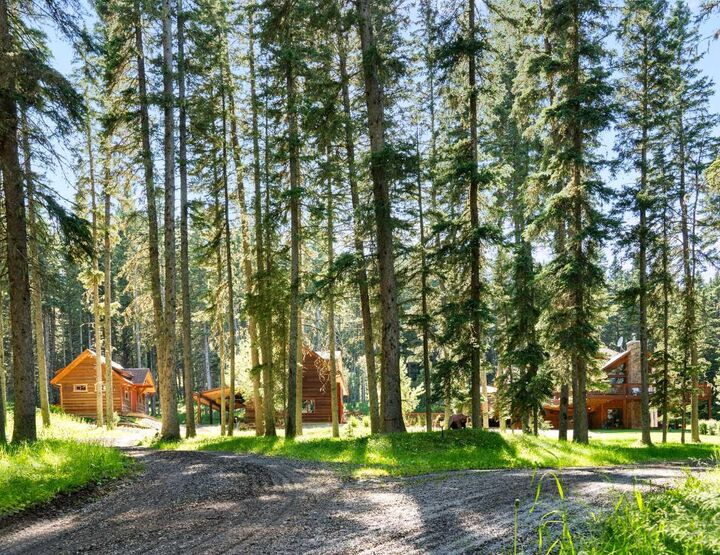 Property Photo: 7 Ranch Road AB T0L 1K0