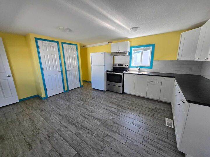 Property Photo: 133 Jarvis Street 239 AB T7V 1R6