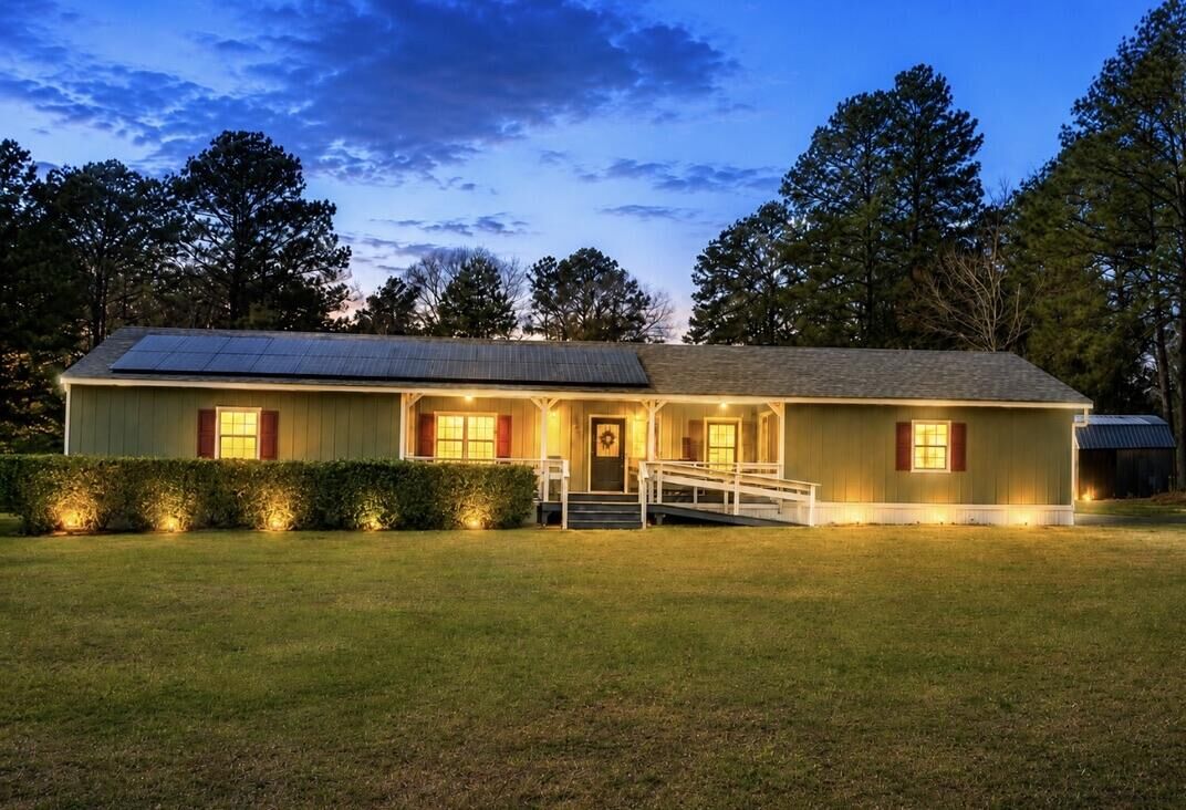 Property Photo:  192 Sharon Dr  LA 71446 