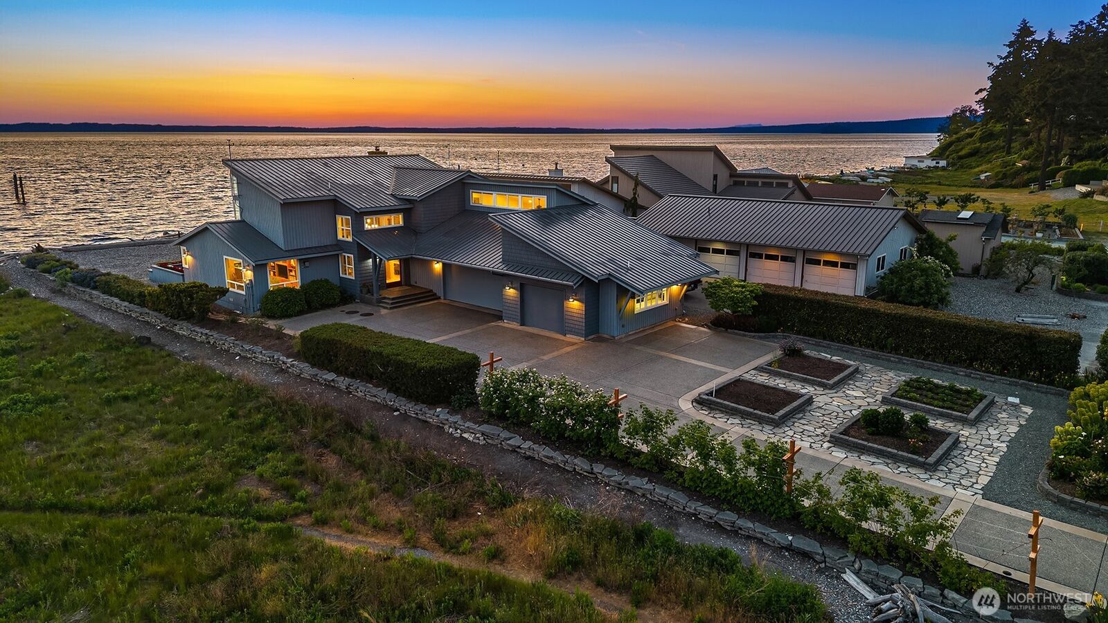 Property Photo:  309  Seascape Drive  WA 98282 