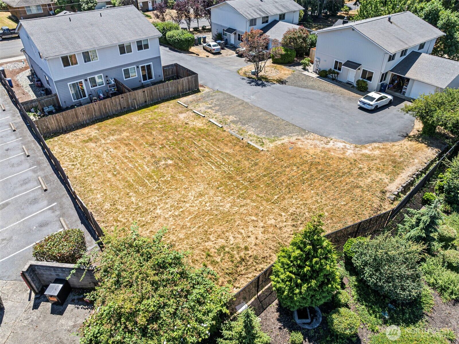 Property Photo:  1042  Hanford Avenue  WA 98310 