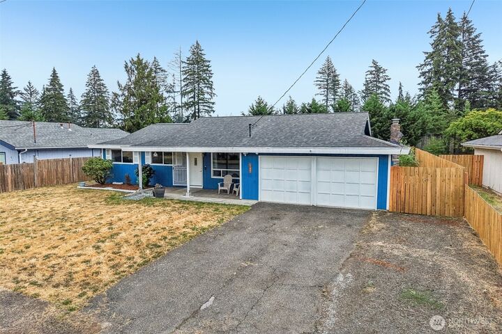 Property Photo:  17401 SE 264th Street  WA 98042 